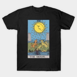 The Moon - Tarot Card T-Shirt